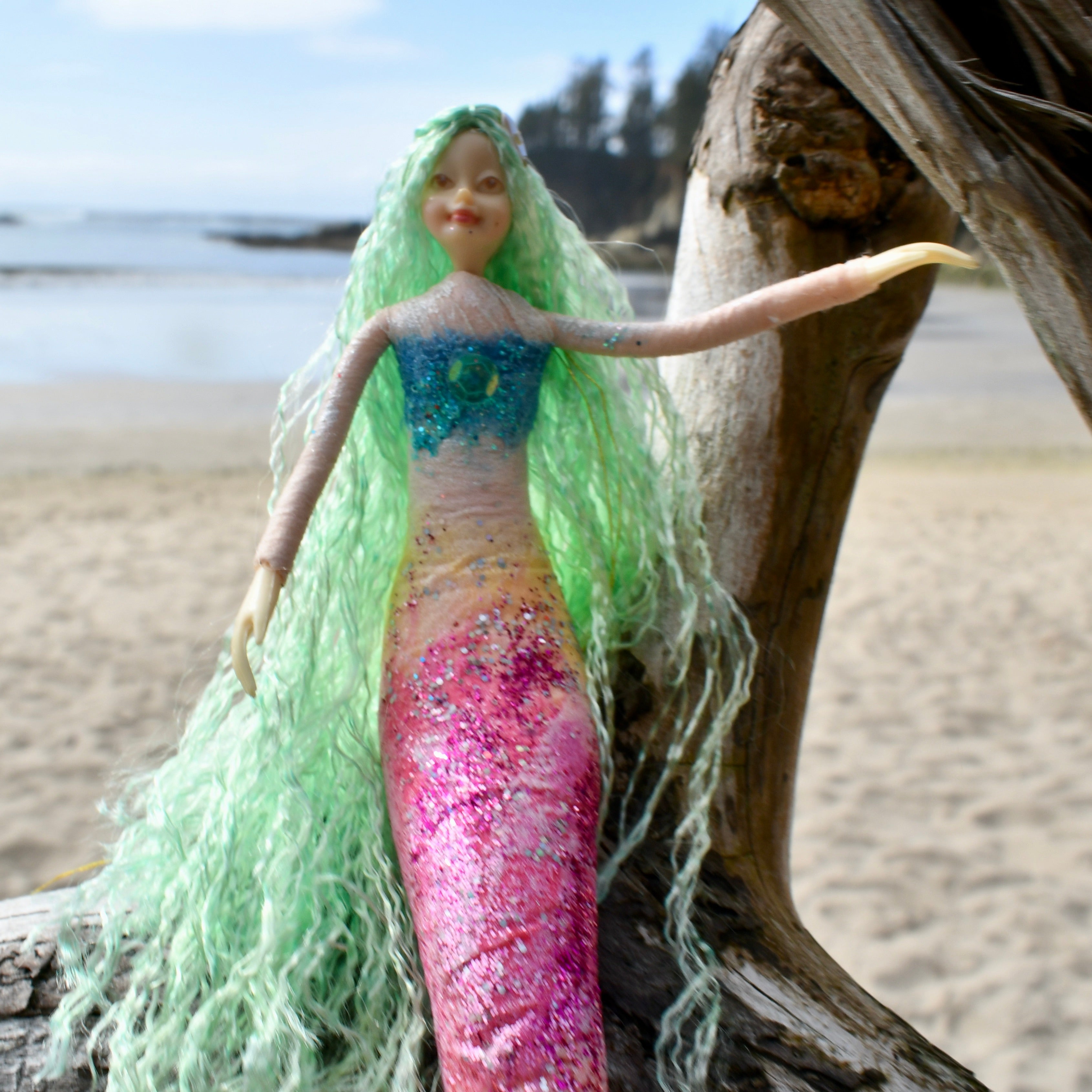 Splash sales mermaid doll